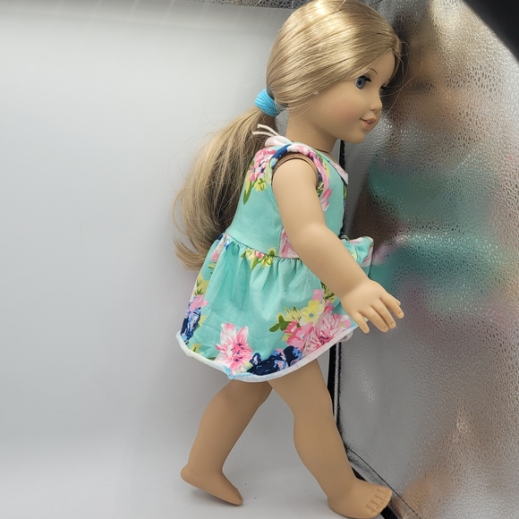 American Girl Doll 18" Blond Hair Blue Eyes With Her Ears Pierced - Picture 12 of 16